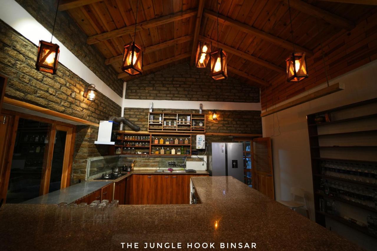 Hotel The Jungle Hook Binsar à Almora Extérieur photo
